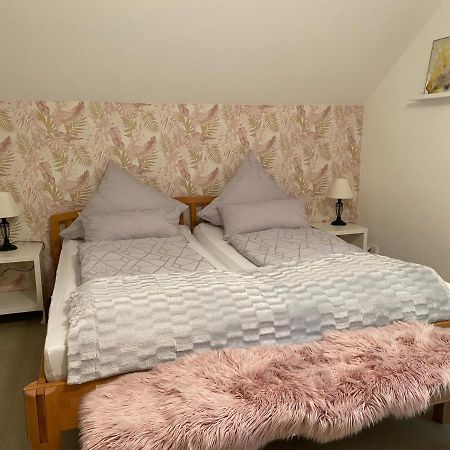 Ferienwohnung Mit Charme Langenzenn Екстер'єр фото